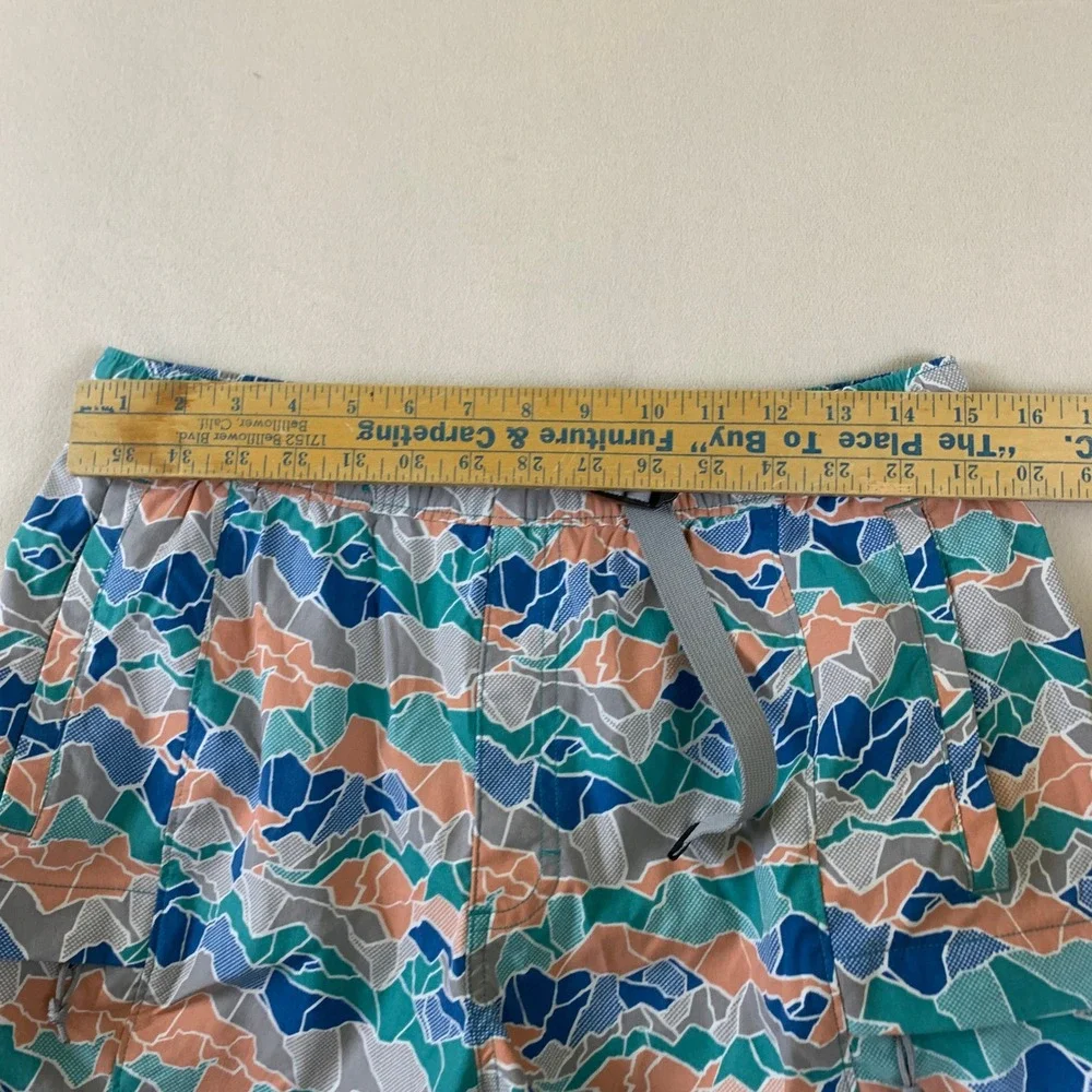 The North Face Mens Class V Belted Shorts Multicolor Topo Print NF0A7QLA Size M‎